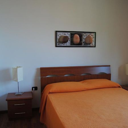 B&B Sosta Sul Lago Lezzeno Extérieur photo