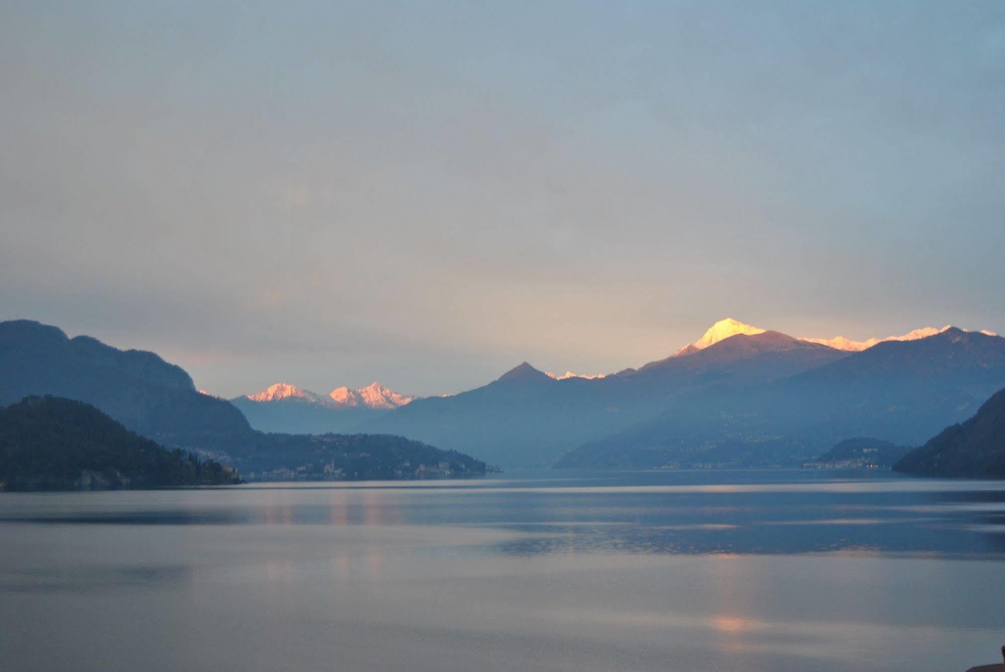 B&B Sosta Sul Lago Lezzeno Extérieur photo
