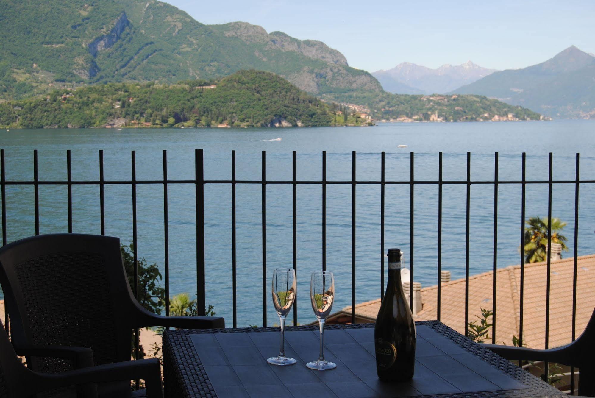 B&B Sosta Sul Lago Lezzeno Extérieur photo